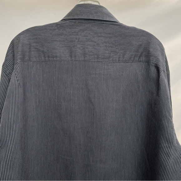 Giorgio Armani - striped dress shirt - real abalone buttons - Made in Italy VTG - Picture 6 of 9